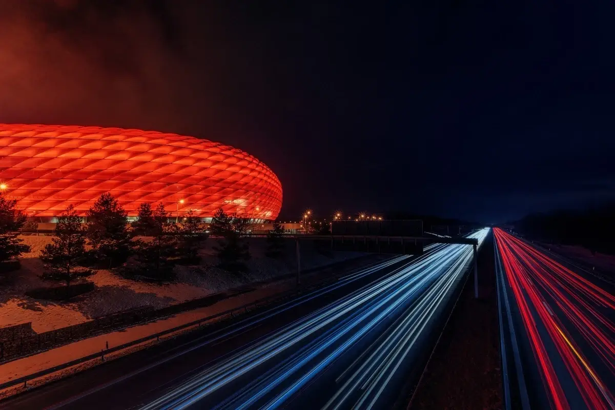 vincent-kompany-po-remisie-bayernu-z-augsburgiem-nie-mozemy-twierdzic-ze-zasluzylismy-na-zwyciestwo