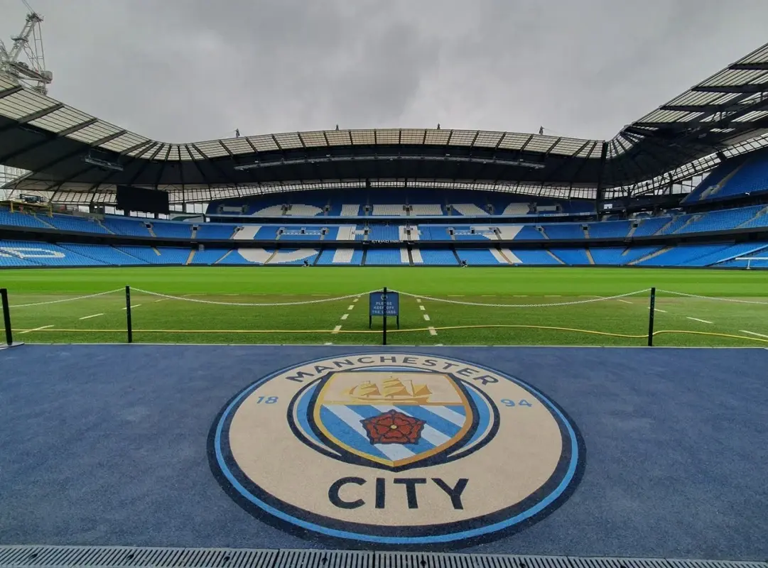 manchester-city-wstrzasniete-surowym-werdyktem-pracownicy-obawiaja-sie-o-przyszlosc-klubu