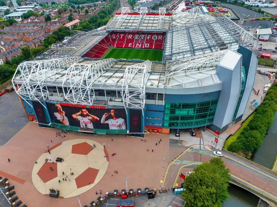 manchester-united-nadal-interesuje-sie-murillo-transfer-moze-wymagac-ogromnej-oferty