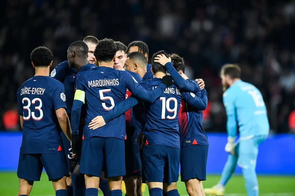 luis-enrique-o-sytuacji-psg-pilkarze-nie-sa-maszynami